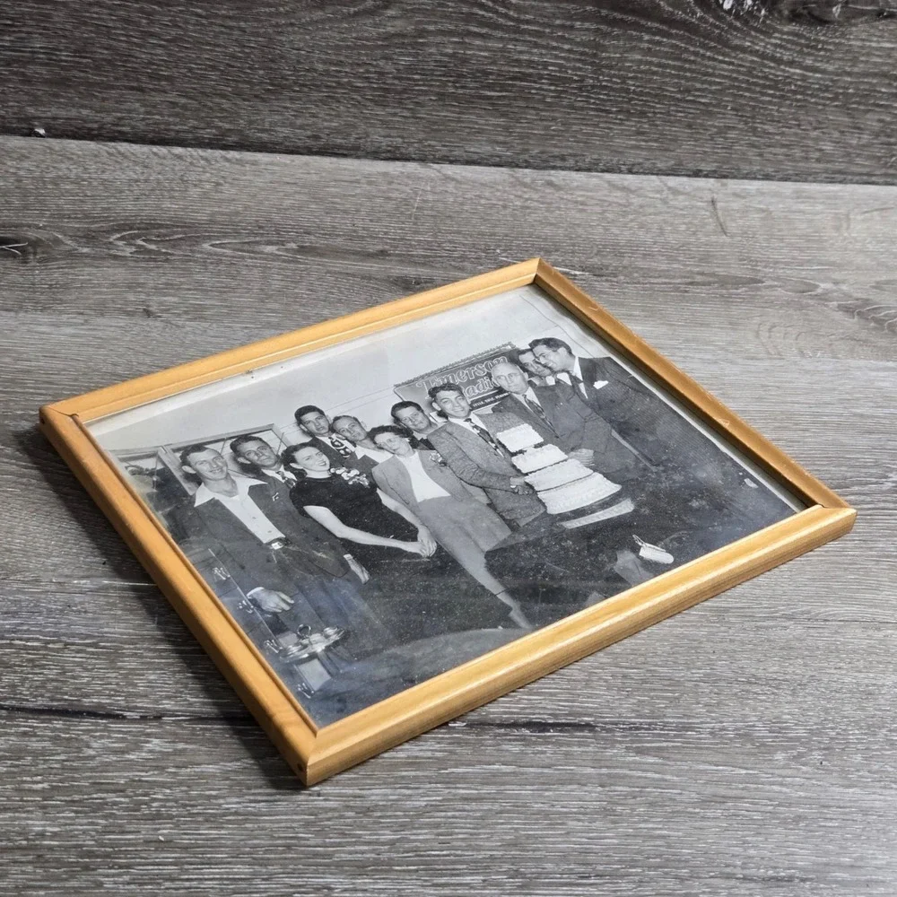 Vintage 1940s Blonde Wood Picture Frame w/ Trading Post 10th Anniversary Photo